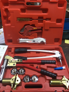 1499C1632 Набор инструмента для фитингов с надвижной гильзой фото в интернет-магазине SMARTGRP