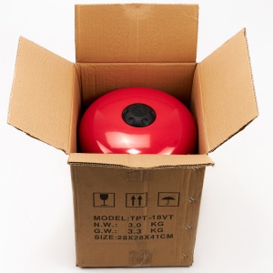 Вертикальный расширительный бак 18 литров RED TPT-VT18R TAIFU фото в интернет-магазине SMARTGRP